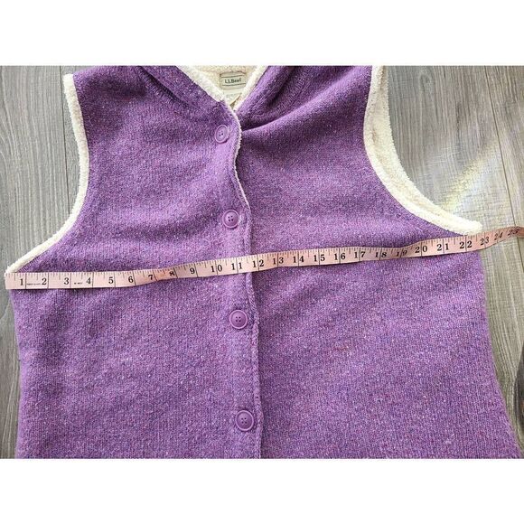 L.L. Bean Lambswool Purple Hooded Knit Vest Woman's XL - regular - Picture 4 of 7